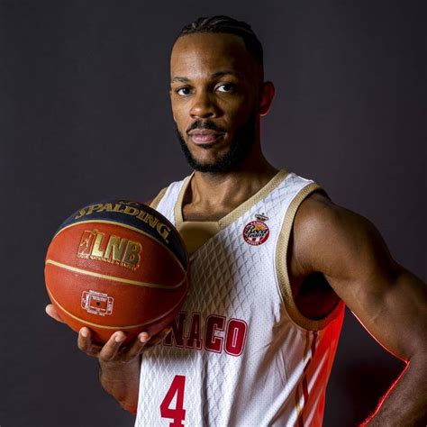 Jaron Blossomgame, Basketball Player .
